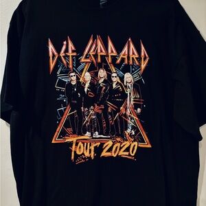 Def Leppard T-shirt Concert 2020  Size XL Black M & O Gold 100% Cotton